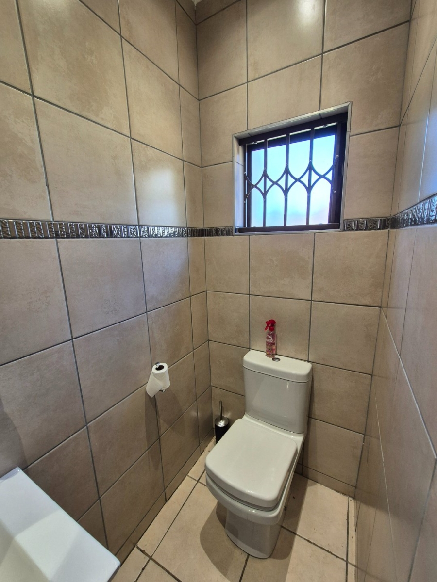 To Let 4 Bedroom Property for Rent in Universitas Ridge Free State